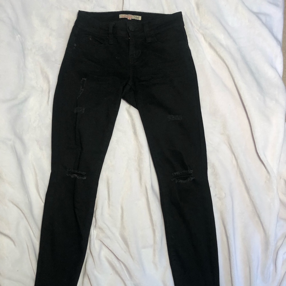 Black ripped jeans